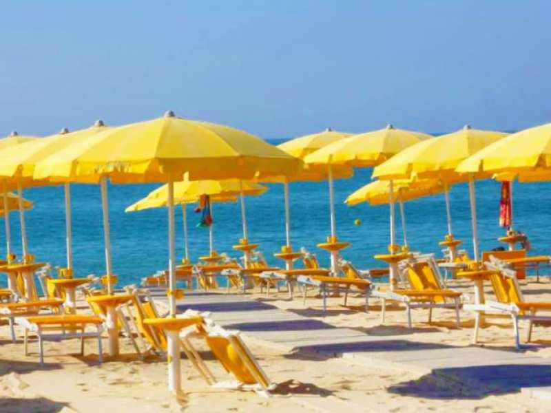 FRUIT VILLAGE BOTRICELLO MARINA DEL MARCHESE RESORT